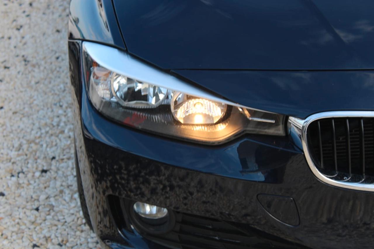 Bmw 318 318d Touring Business aut.