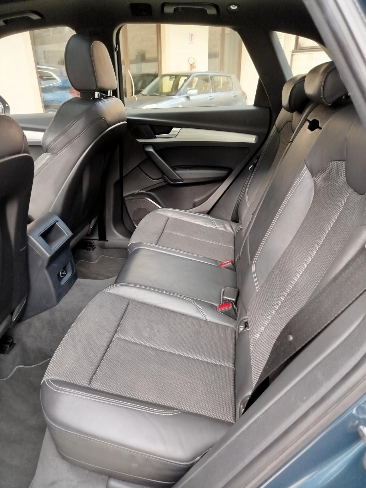 Audi Q5 2.0 TDI quattro S tronic line