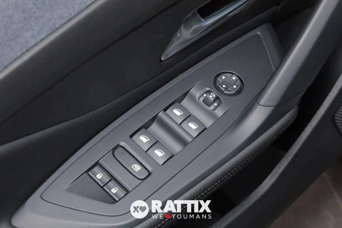 Peugeot 208 1.2 Hybrid 136CV Allure e-DCS6 + Access Pack