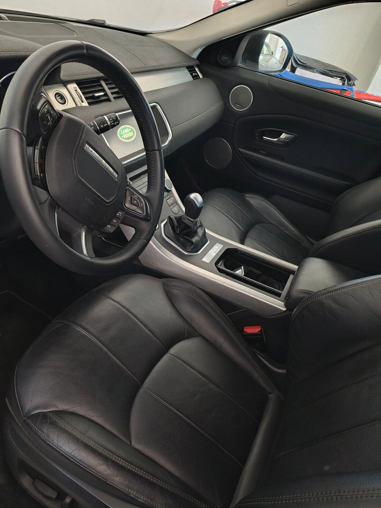 Land Rover Range Evoque 2.0 TD4 150 CV 5p. Pure