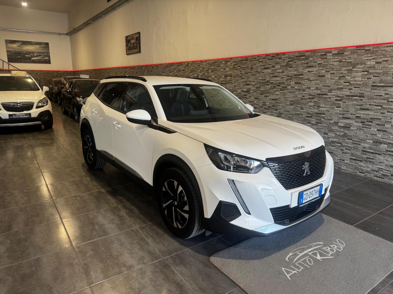 Peugeot 2008 PureTech 100 S&S Allure
