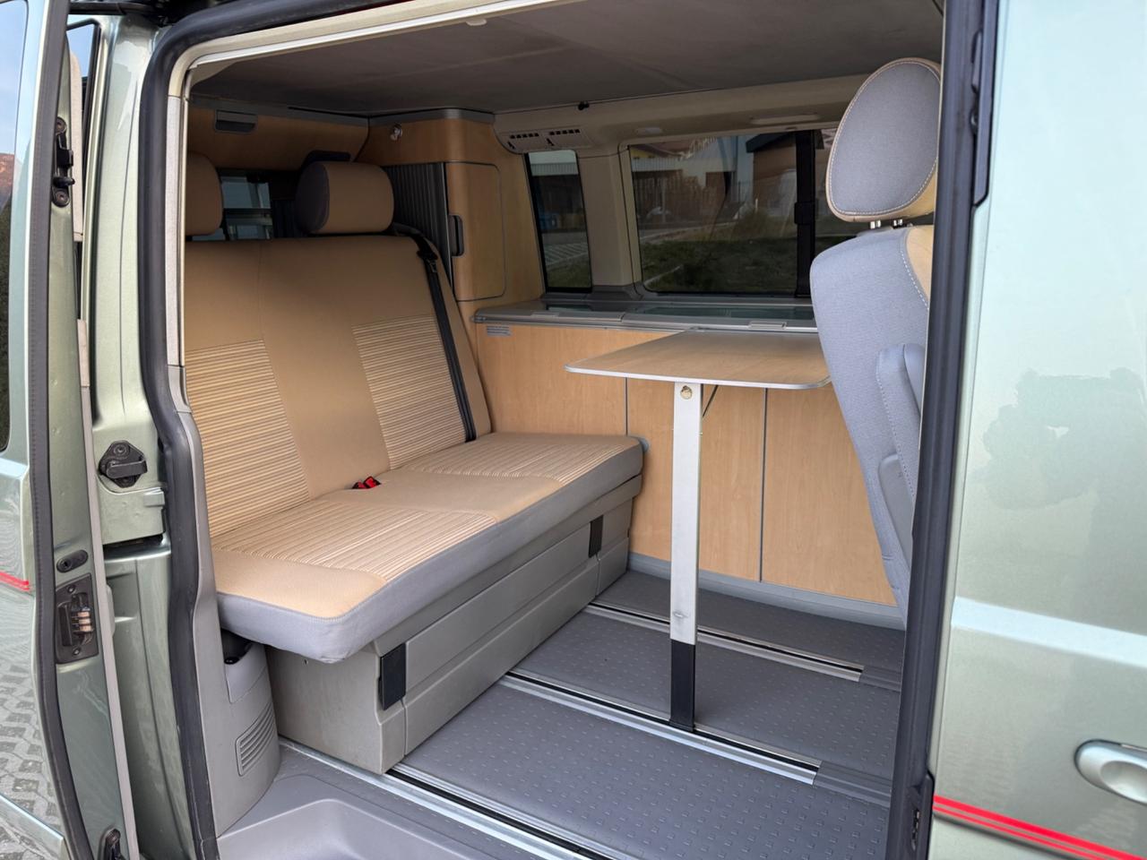 Volkswagen CALIFORNIA 2.5Tdi CAMPER. WESTFALIA.ASI