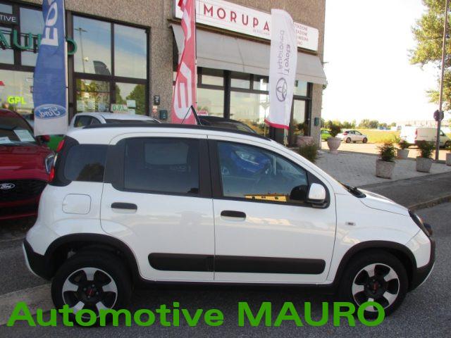 FIAT Panda Cross 1.0 FireFly S&S Hybrid - NEOPATENTATI