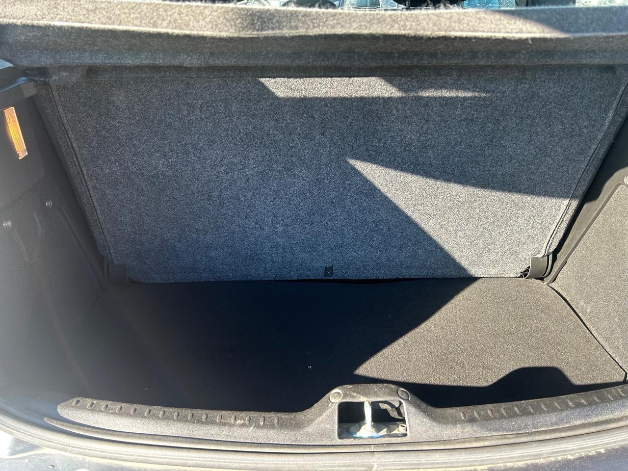 Lancia Ypsilon 1.3 MJT 75 CV