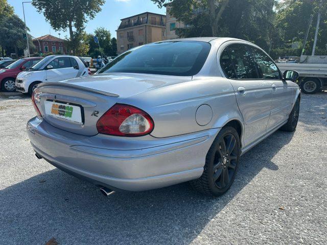 JAGUAR X-Type (4X4) 2.5 V6 24V