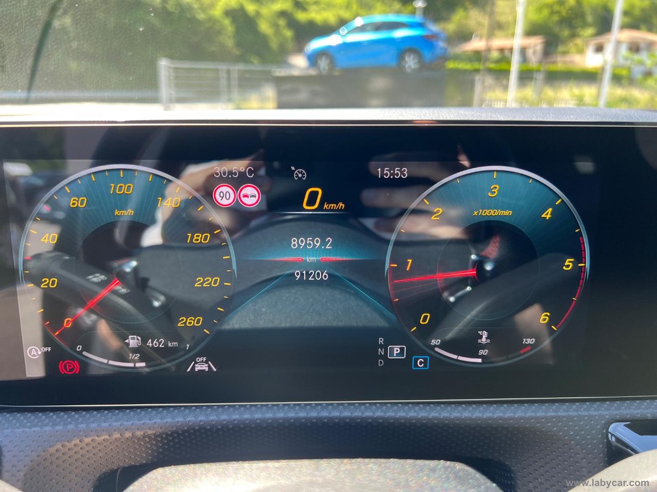 MERCEDES-BENZ A 200 d Automatic Premium