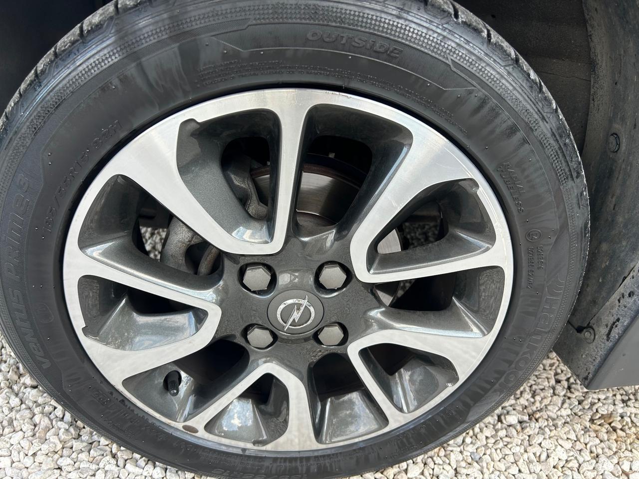 Opel Karl 1.0 ROCKS FULL NEOPATENTATI