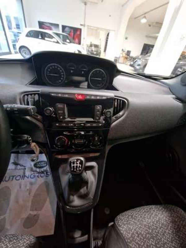 Lancia Ypsilon III 2021 1.0 firefly hybrid Silver s