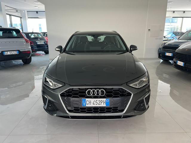 AUDI A4 Avant 35 TDI/163 CV S tronic S line edition