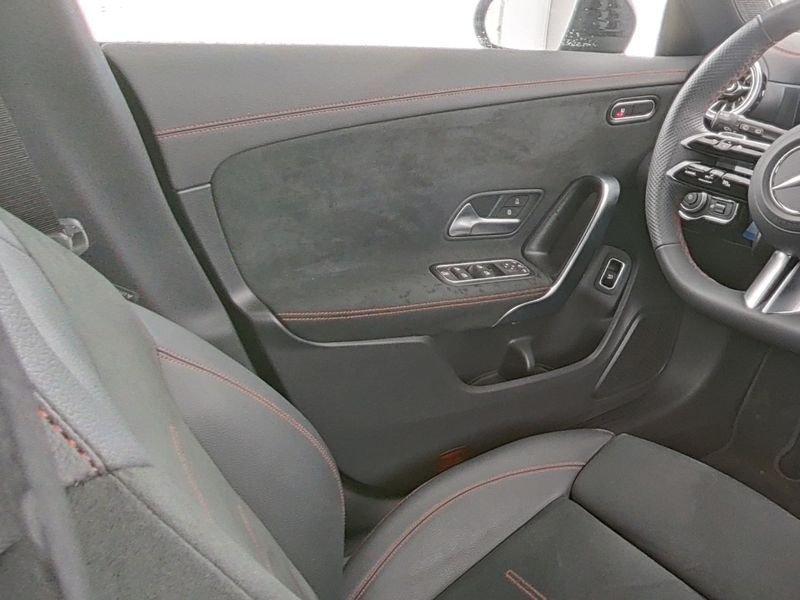 Mercedes-Benz CLA S.Brake CLA 180 Automatic Shooting Brake AMG Line Advanced Plus