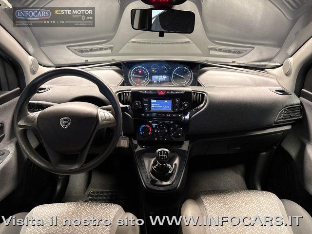 LANCIA Ypsilon 1.0 Hybrid 70 cv Silver Plus - Neopatentati - PROM