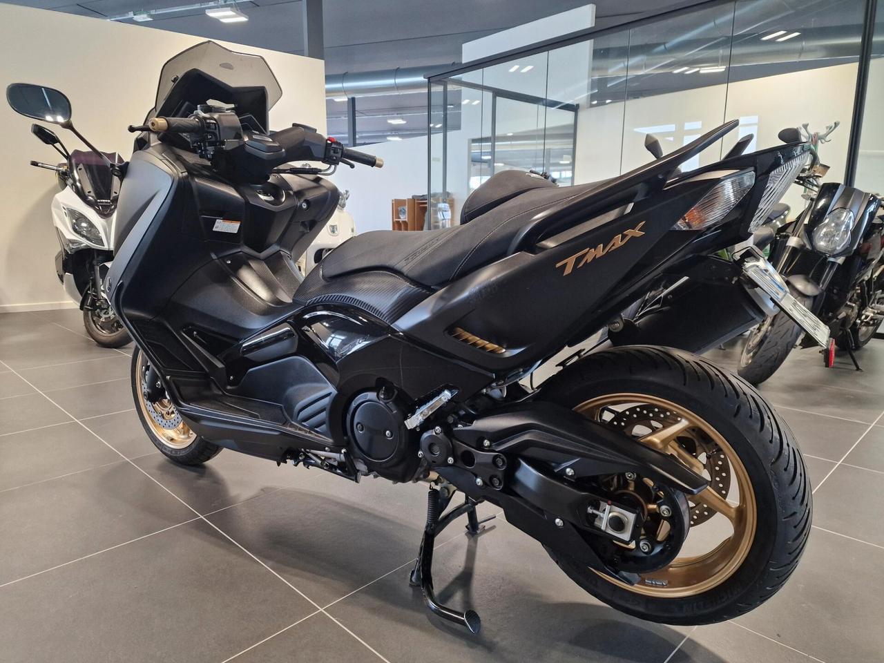 Yamaha T Max 530 BLACK MAX 2013