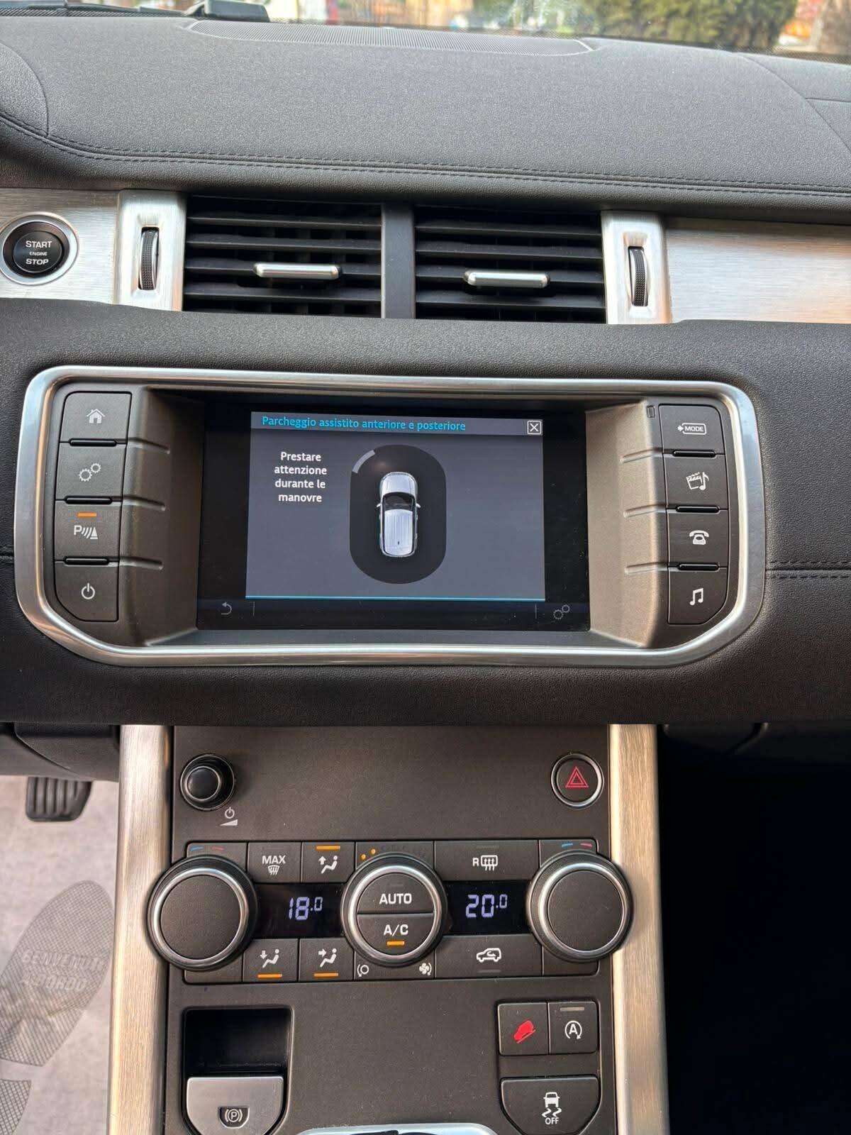 Land Rover Range Evoque 2.0 TD4 150 CV 5p. Pure//