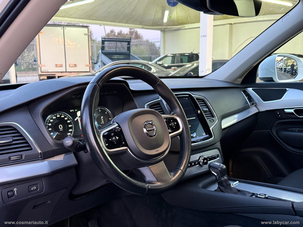 VOLVO XC90 D4 Geartronic Momentum N1