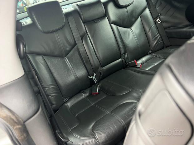 ALFA ROMEO GT 1.9 JTD MJT Distinctive