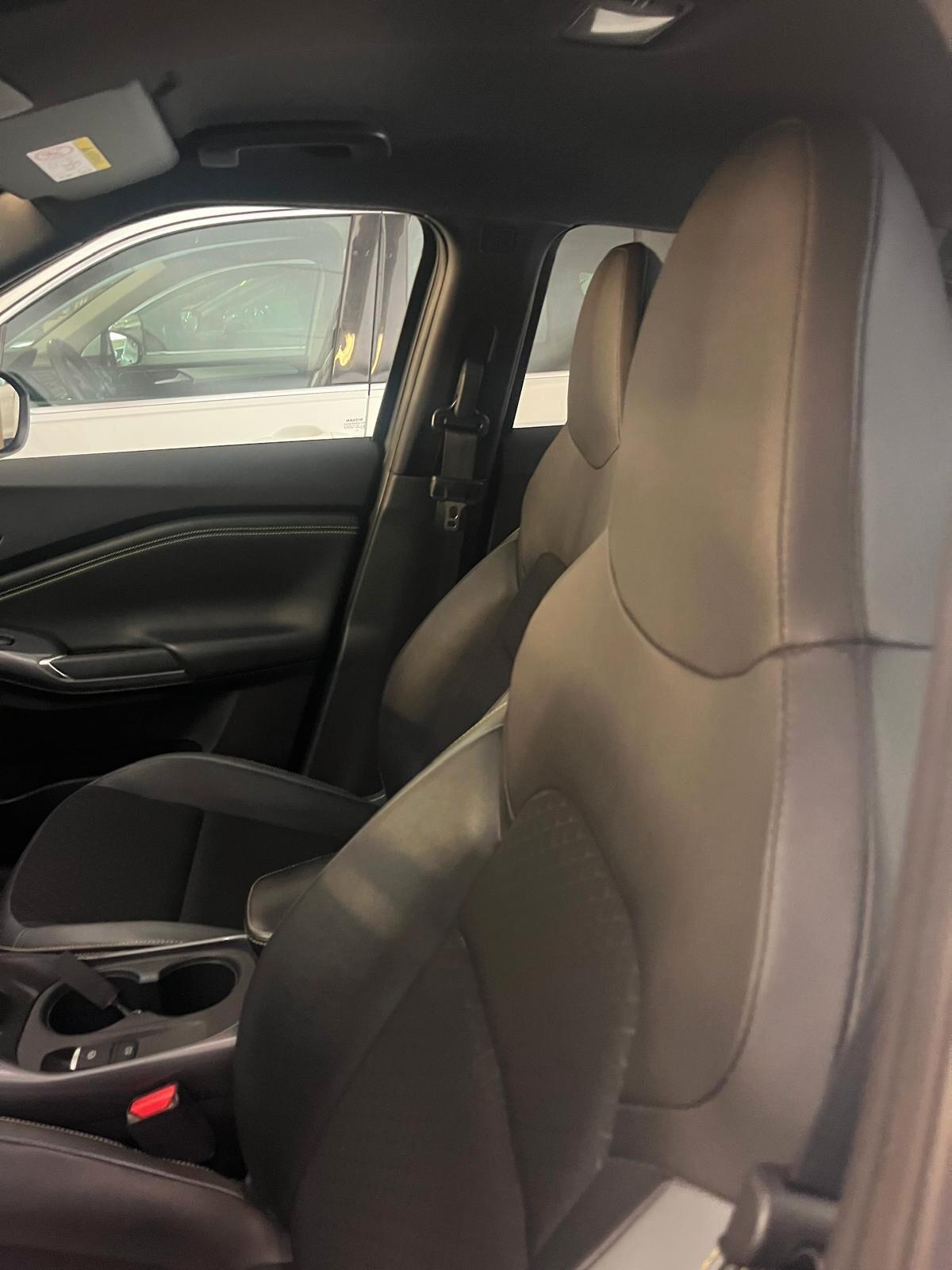 Nissan Juke 1.0 DIG-T 114 CV Kiiro