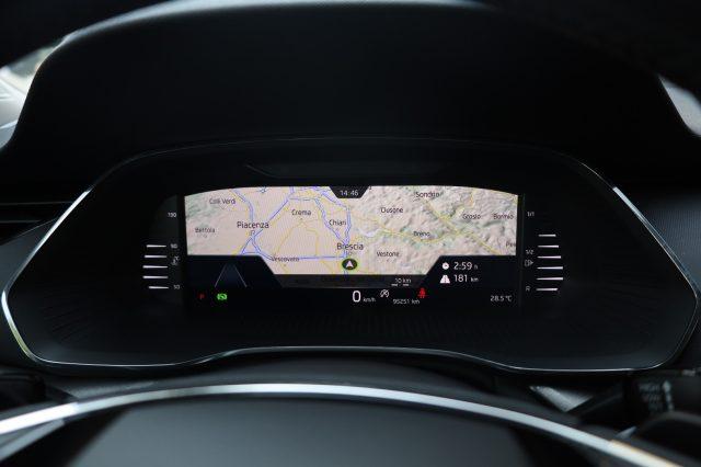 SKODA Octavia 2.0 TDI EVO SCR 150 CV DSG Wagon Executive ACC Led