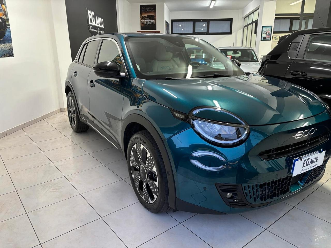 Fiat 600 Hybrid 100 CV DCT MHEV La Prima