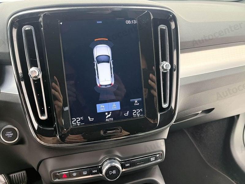 Volvo XC40 T2 automatico Core