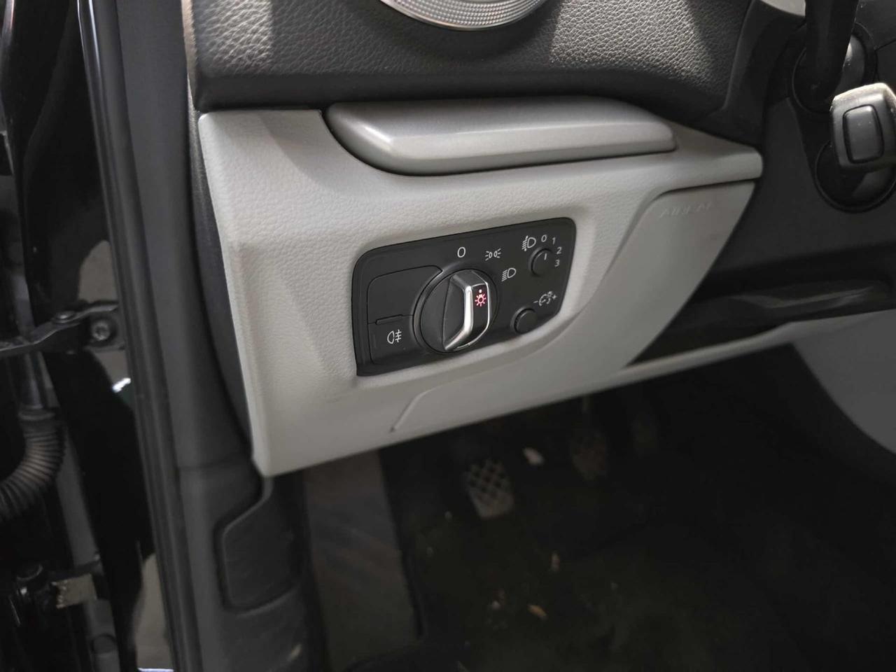 AUDI A3 SPB 1.6 TDI clean diesel Ambition