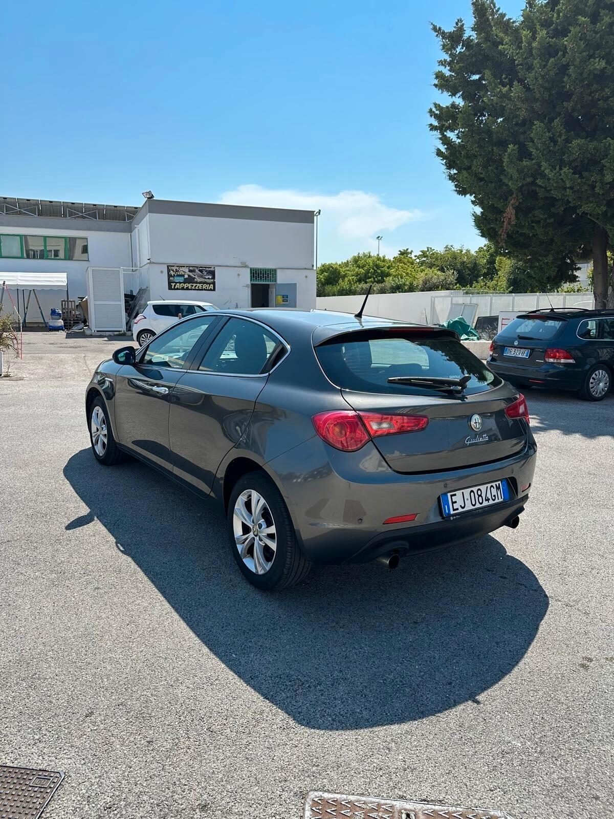 Alfa Romeo Giulietta 2.0 JTDm-2 140 CV Exclusive