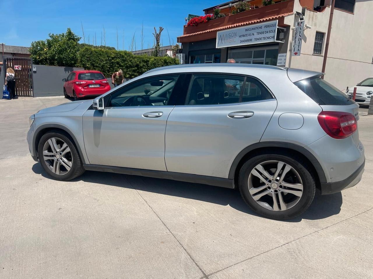 Mercedes-benz GLA 220 d Automatic Executive