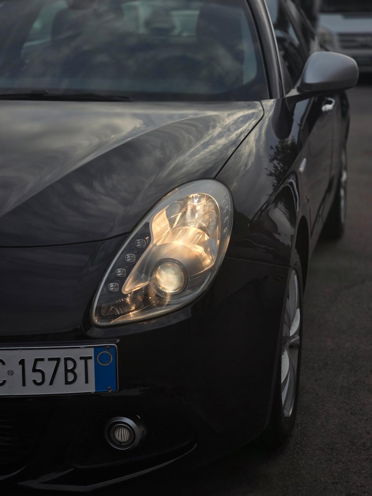 Alfa Romeo Giulietta 1.6 JTDm-2 105 CV Distinctive