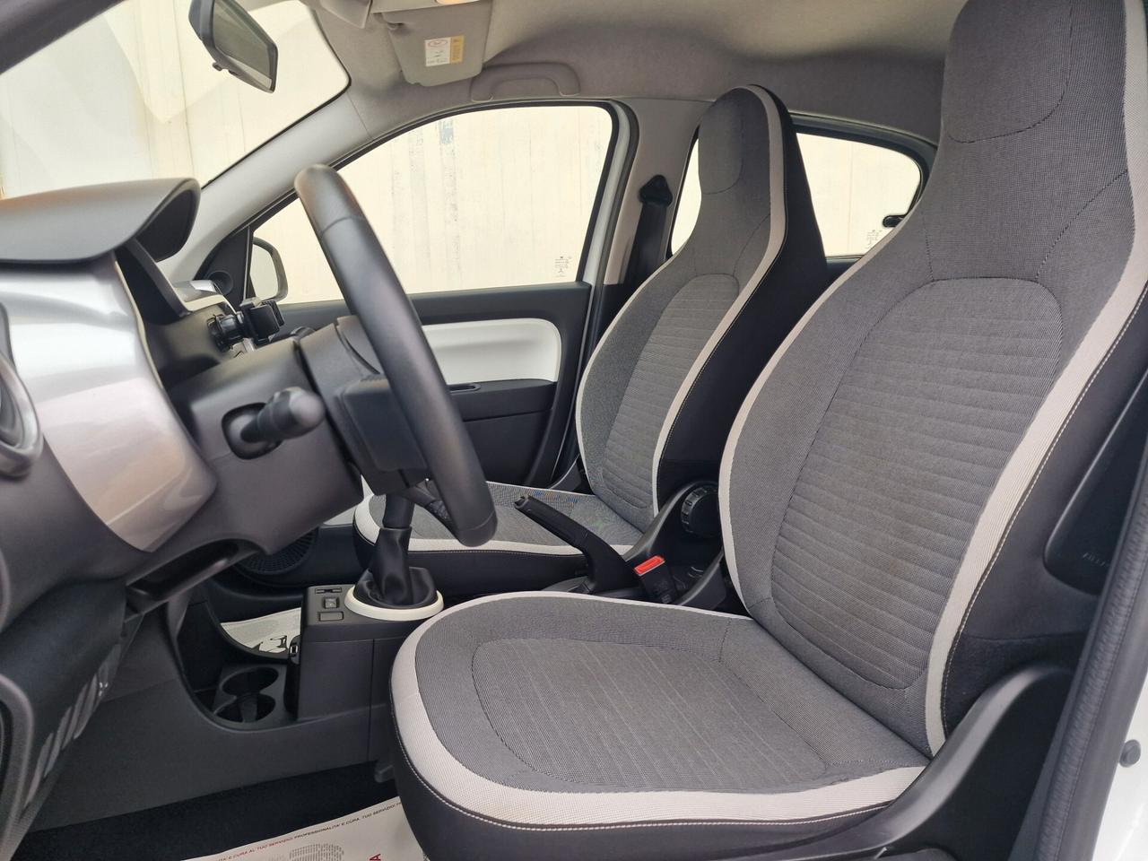 Renault Twingo 1.0 benzina 70cv Limited