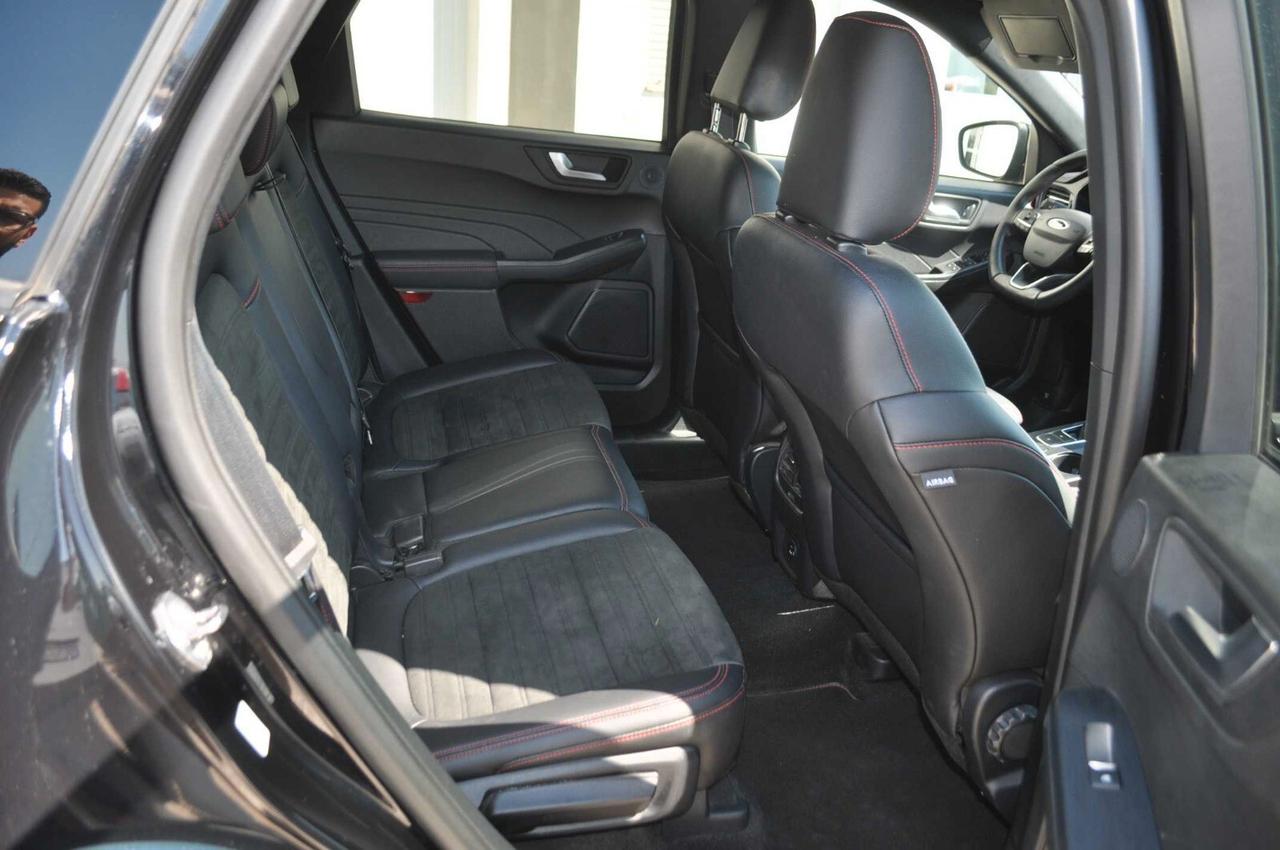 Ford Kuga 1.5 EcoBlue 120 CV aut. 2WD St-Line TETTO NAVY LED 20