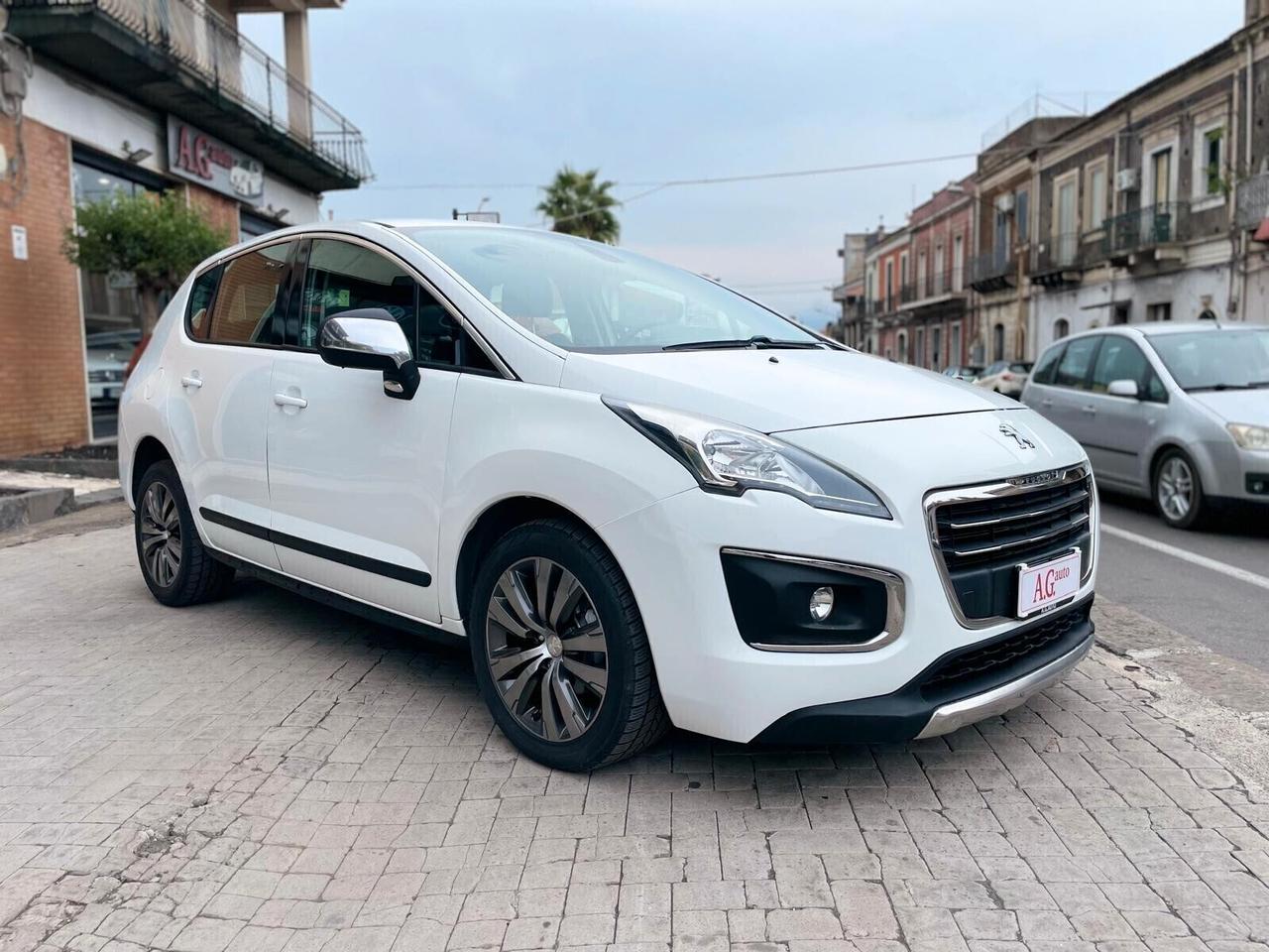 Peugeot 3008 1.6 HDi 115CV Business