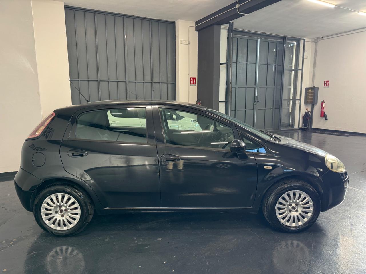 Fiat Punto Evo 1.4 5 porte Dynamic EURO 5! UNIPRO!