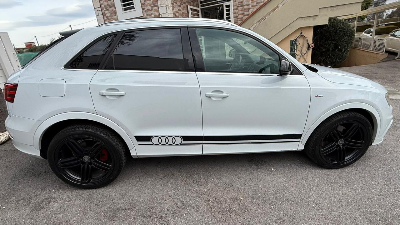 AUDI Q3 2.0TDI S-TRONIC S-LINE QUATTRO TETTO 177CV 2012