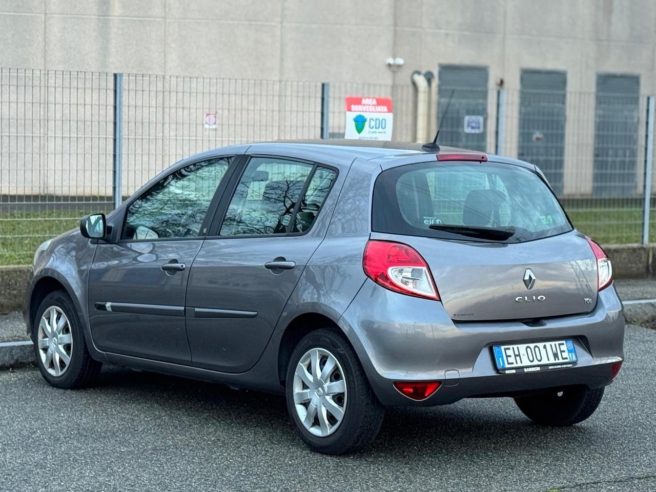 Renault Clio 1.2 16V TCE 100CV 5 porte Luxe