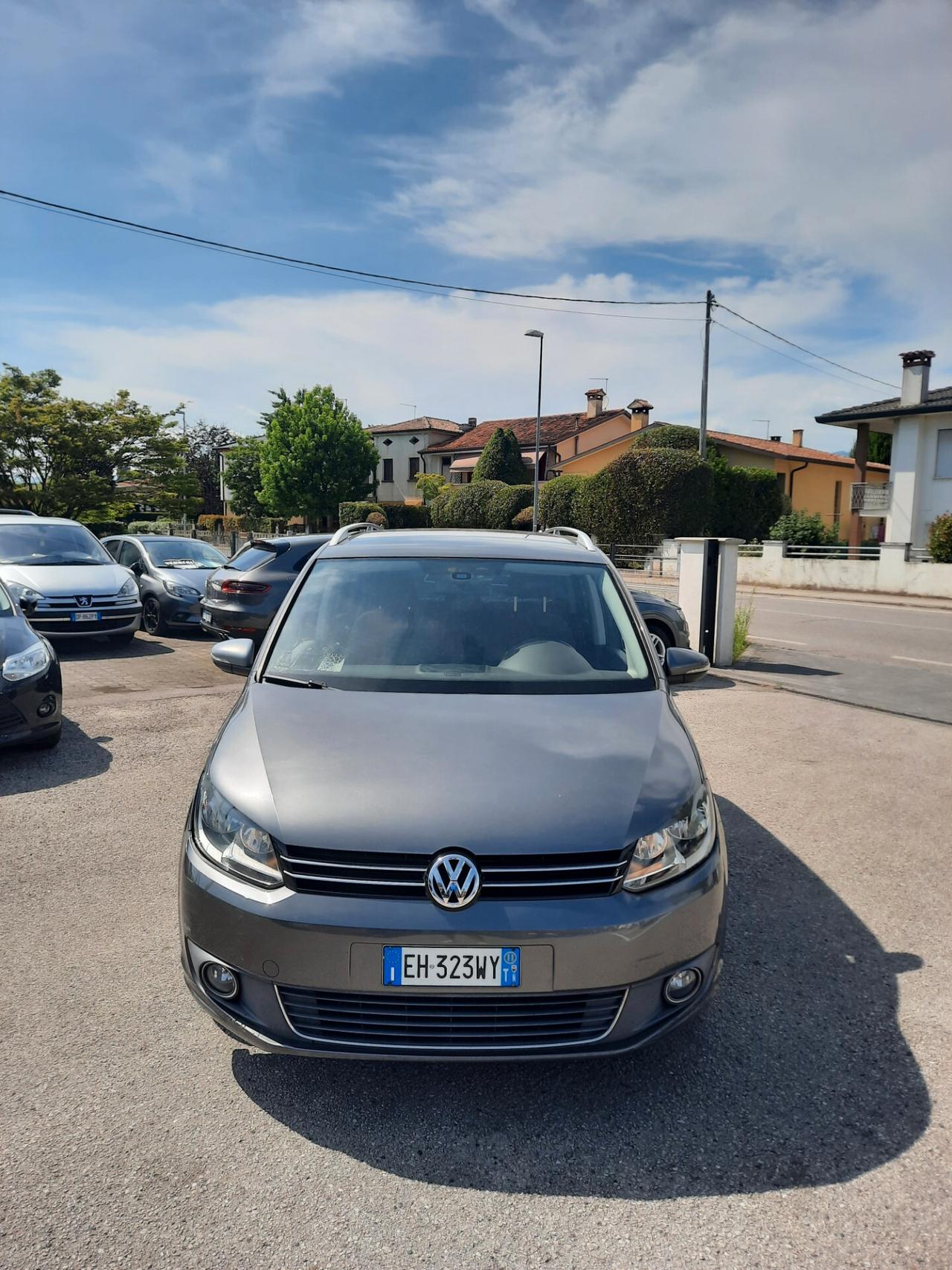Volkswagen Touran 2.0 TDI 140 CV 7 POSTÌ