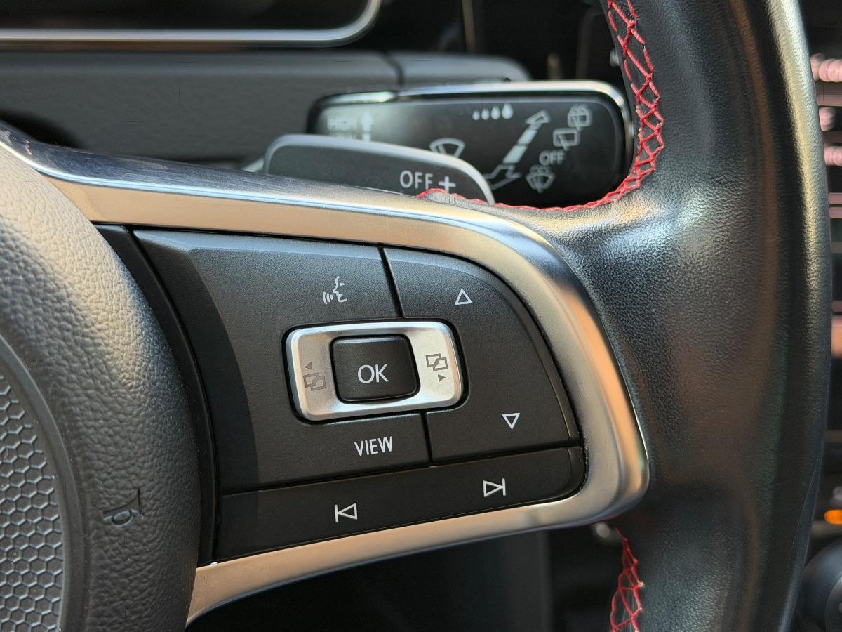 Volkswagen Golf 7.5 GTI 2.0 TSI 245 CV