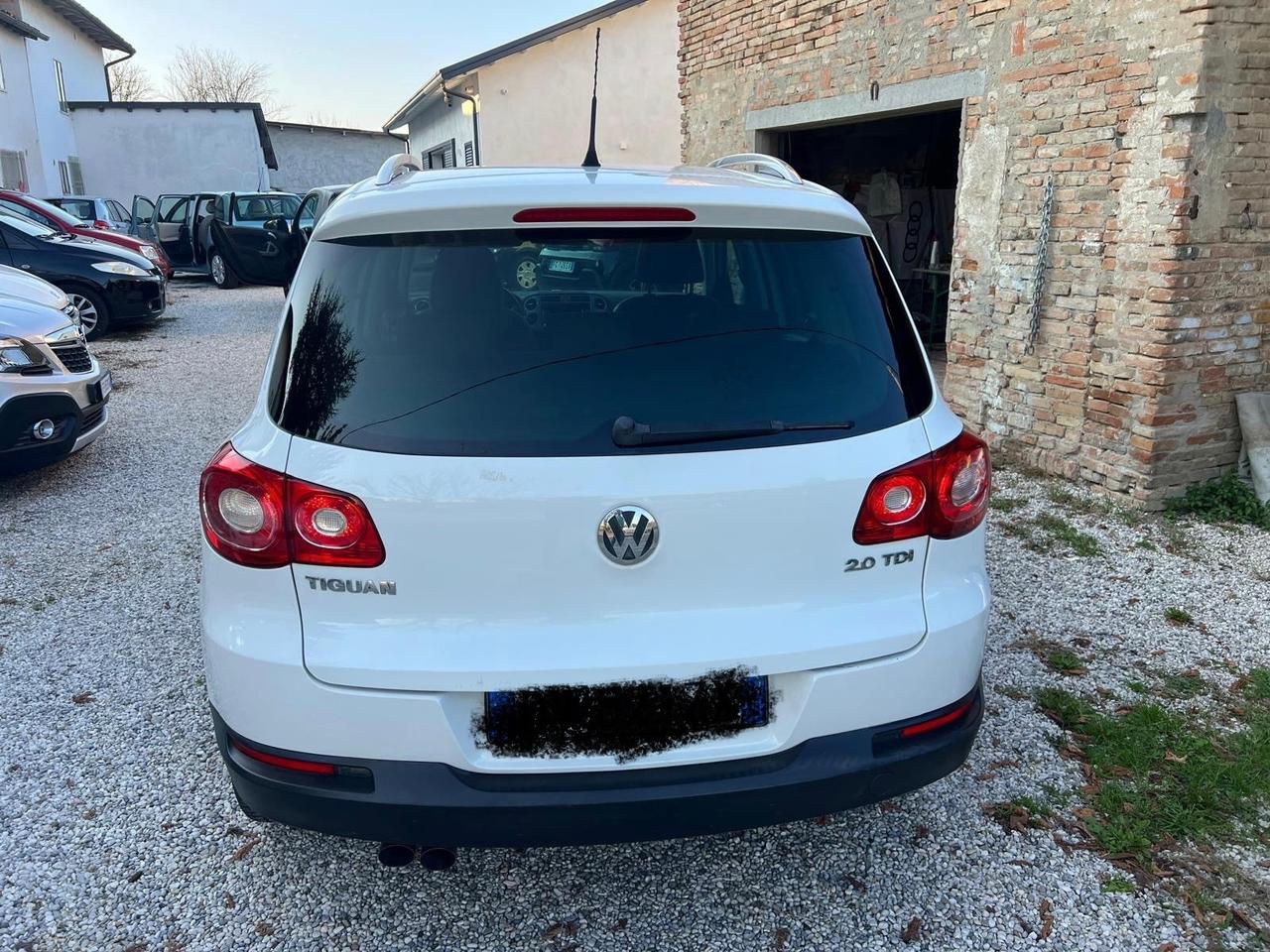 Volkswagen Tiguan 2.0 16V TDI DPF Sport & Style (18°)