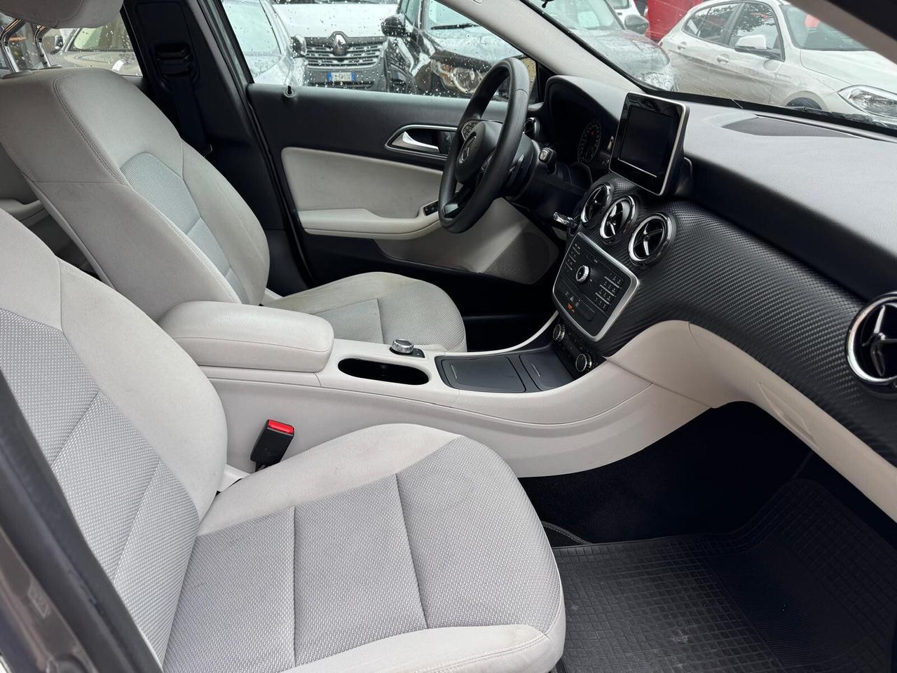 Mercedes-benz GLA 180 d Executive