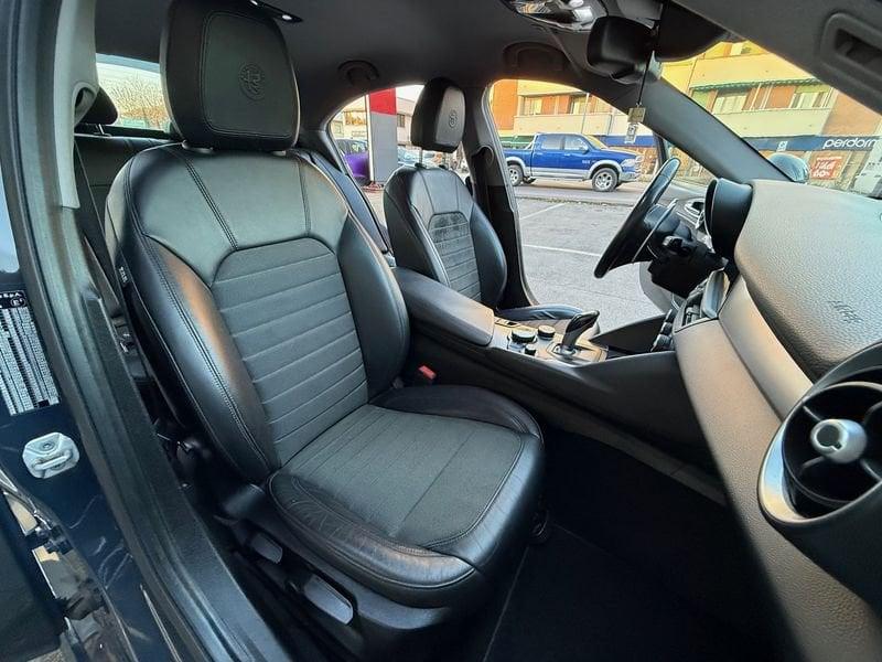 Alfa Romeo Giulia Giulia 2.2 Turbodiesel 180 CV AT8 Super