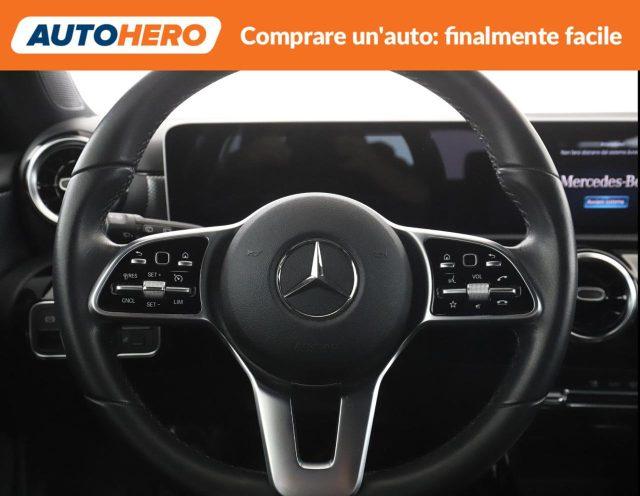 MERCEDES-BENZ A 180 Sport