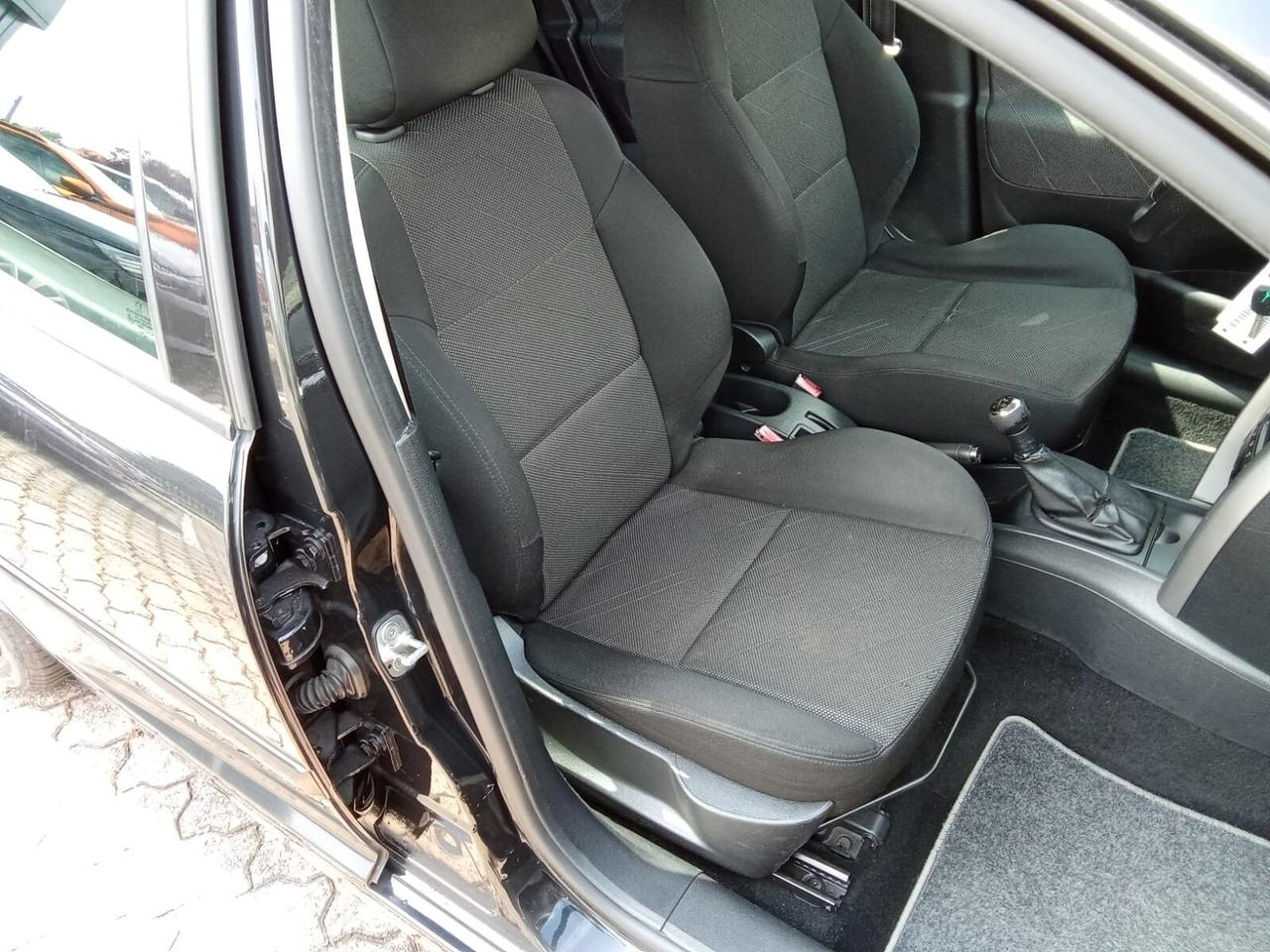 Peugeot 207 1.6 HDi 90CV 5p. XS