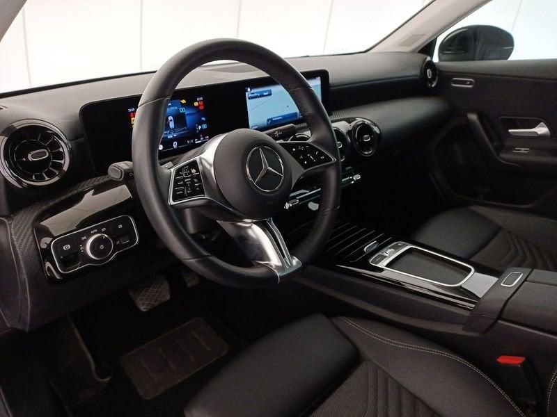 Mercedes-Benz Classe A - W177 2023 A 180 d Advanced auto