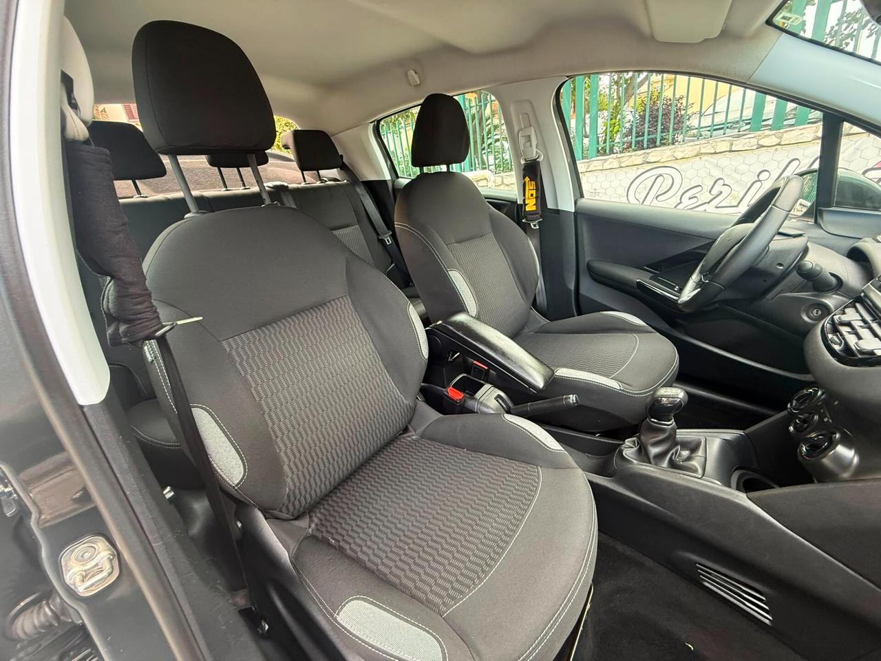 Peugeot 208 PureTech 82 5 porte Access