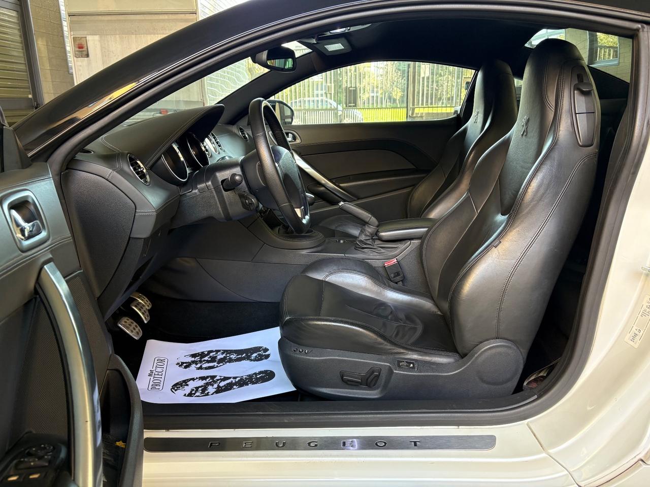 Peugeot RCZ 1.6 THP 156CV