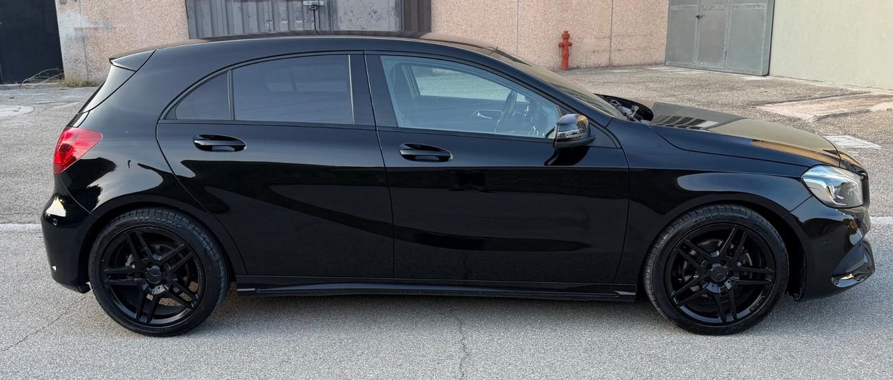 Mercedes-benz A 180 AMG dentro e fuori