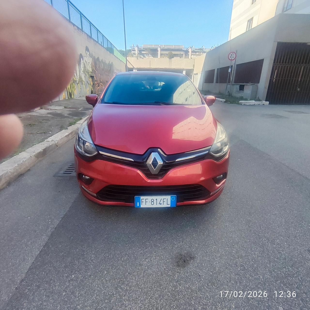 Renault Clio dCi 8V 90CV EDC Start&Stop 5 porte Energy Intens euro 6 s