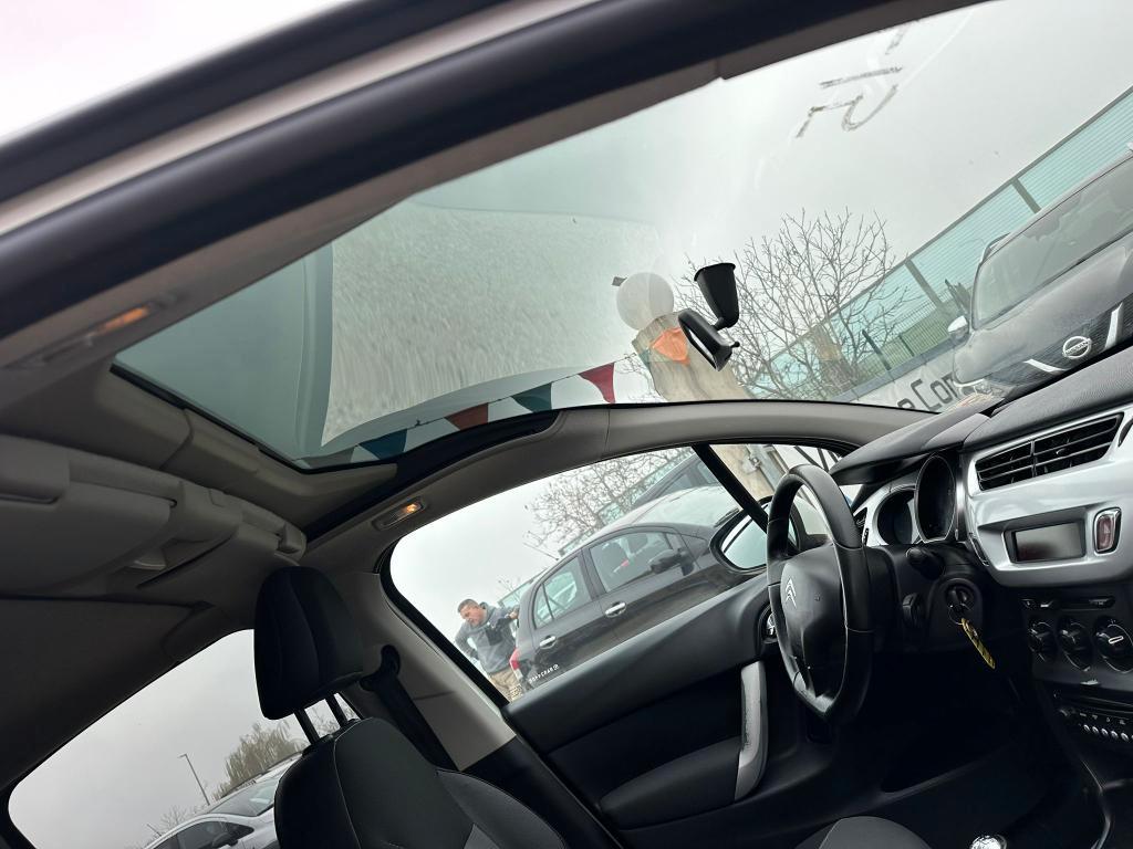 Citroen C3 1.1 Exclusive (exclusive style)