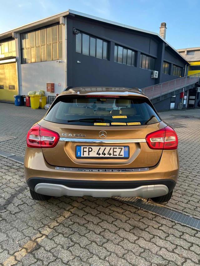 MERCEDES-BENZ GLA 180 Executive