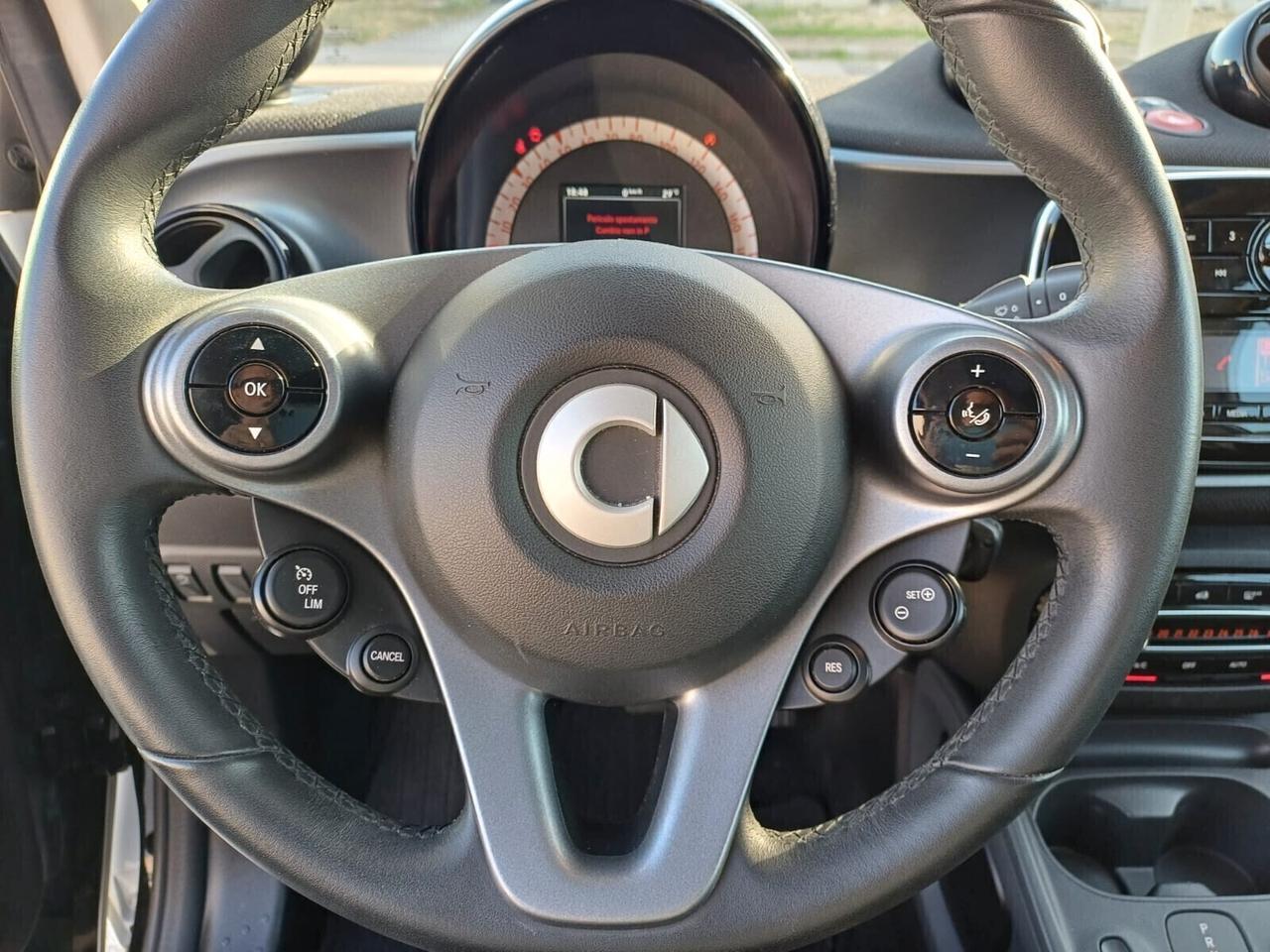 Smart ForTwo 70 1.0 twinamic* 33000 Km.