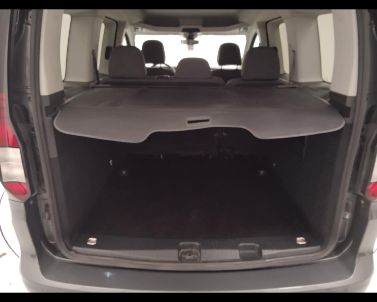 VOLKSWAGEN Caddy V - Caddy 2.0 tdi scr 102cv Space