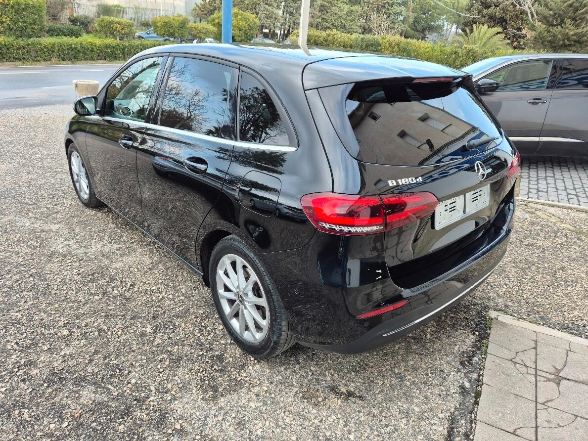 Mercedes-benz B 180 d Business Extra